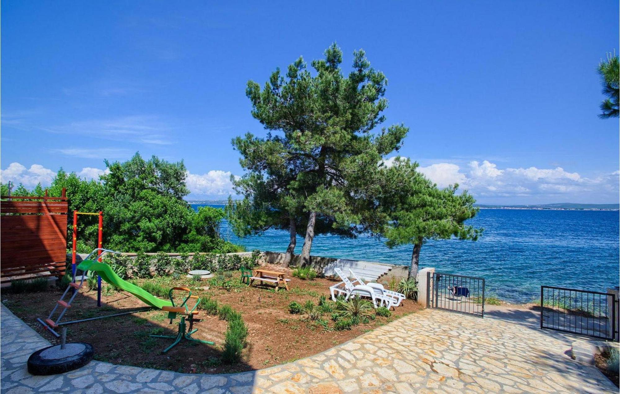 Karmen Adriatica Zadar